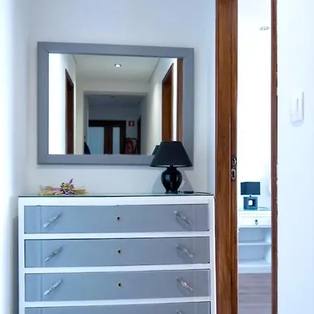 Seaside Apartment In Povoa De Varzim, 80 M² 公寓