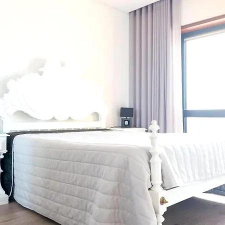 Seaside Apartment In Povoa De Varzim, 80 M²